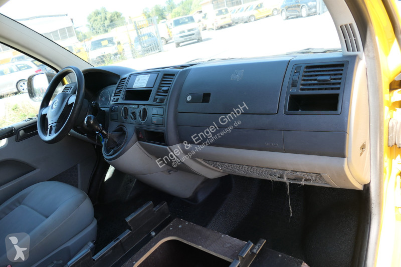 Veicolo commerciale Volkswagen T5 Transporter...