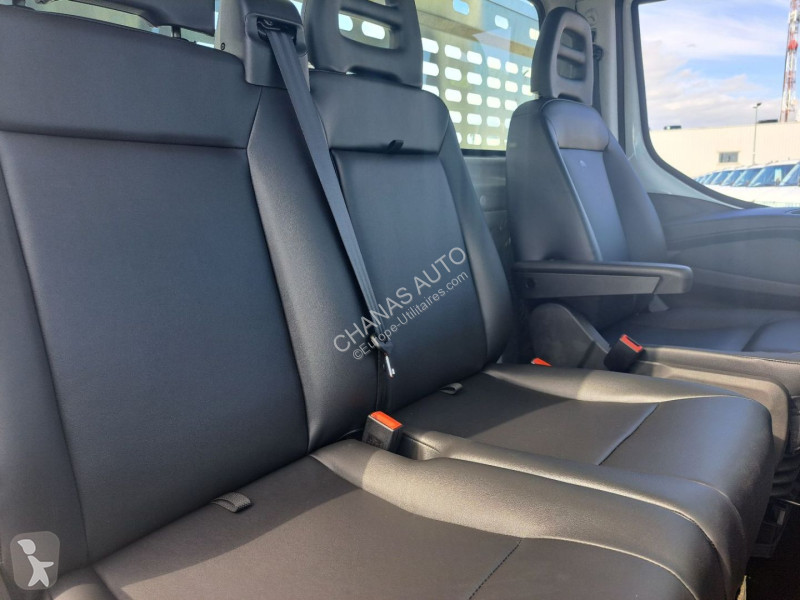 Furgoneta Iveco 35C16 160CV 3L ALUMINIUM 4M