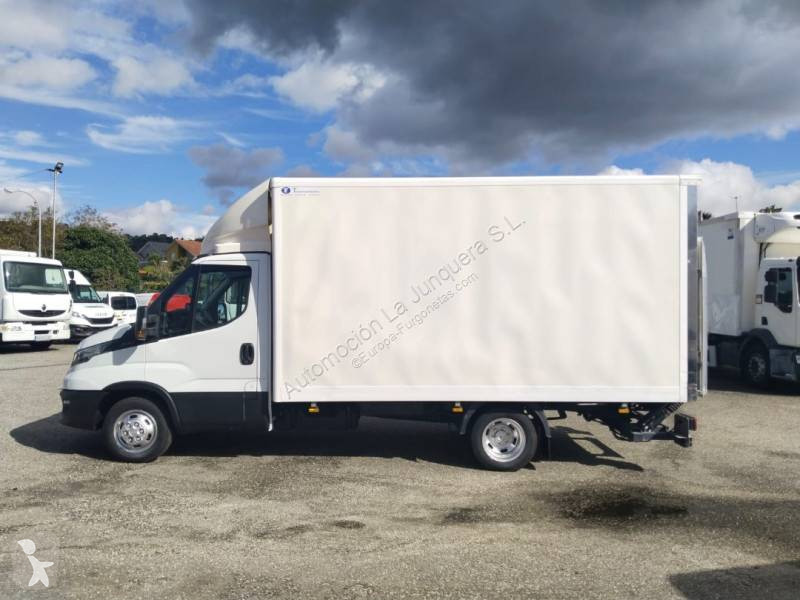 Furgoneta Iveco