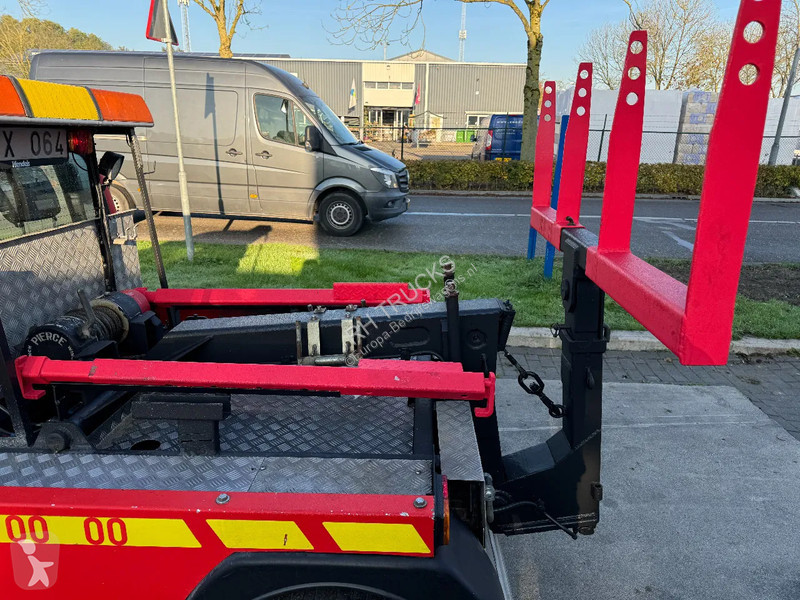 Autoutilitară Mazda 4X4 + TOW TRUCK + DOUBLE...