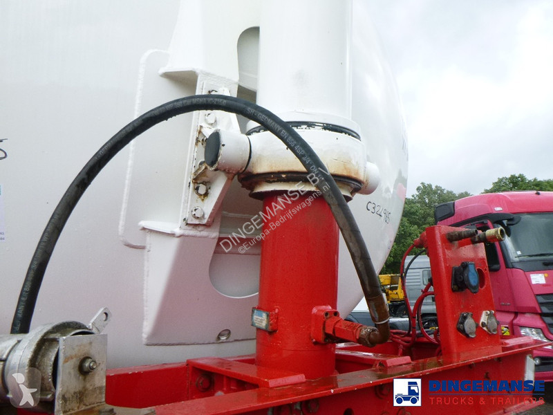 Semiremorca Feldbinder Powder tank alu 60 m3...