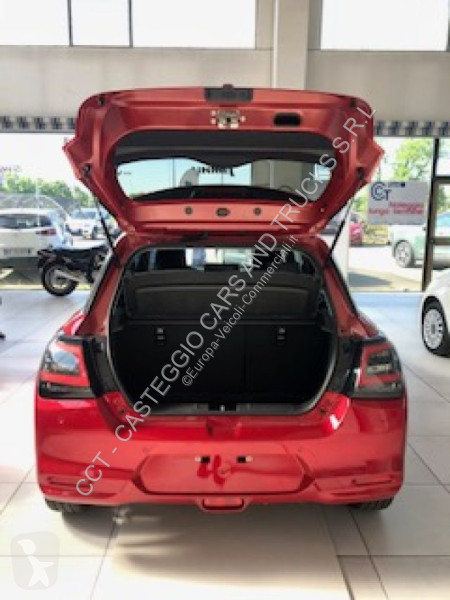 Užitkové vozidlo Suzuki SWIFT