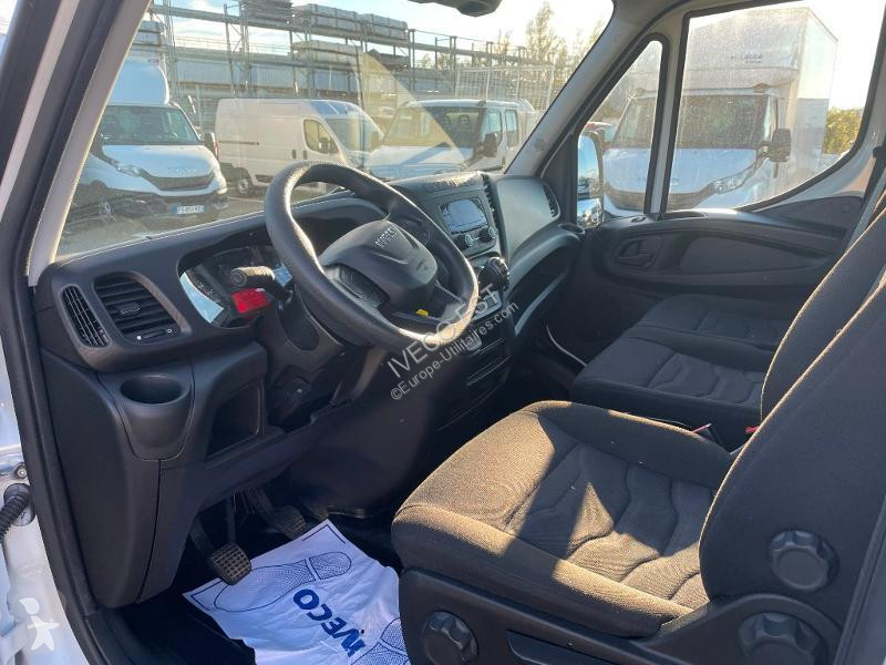 Furgoneta Iveco CCb 35C16H3.0 L - PLATEAU 4M50...