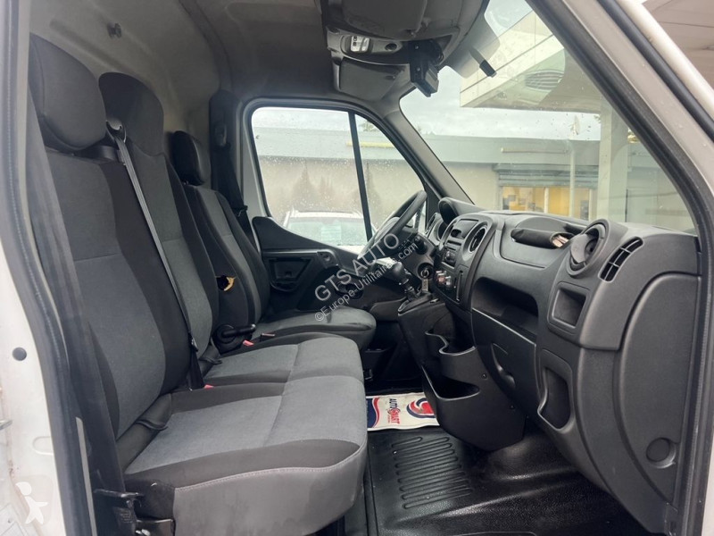Autoutilitară Renault MASTER III FG F2800 L1H1...