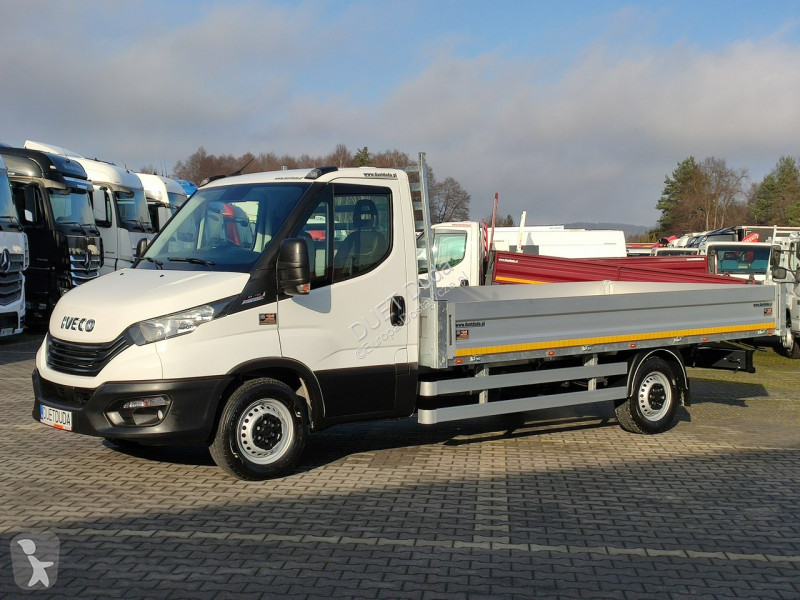 Furgoneta Iveco 35S16 V