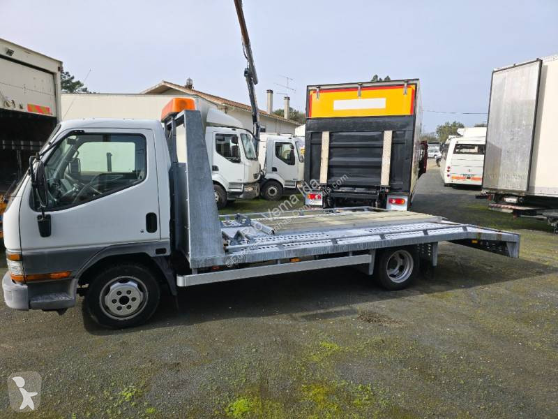 Véhicule utilitaire Mitsubishi
