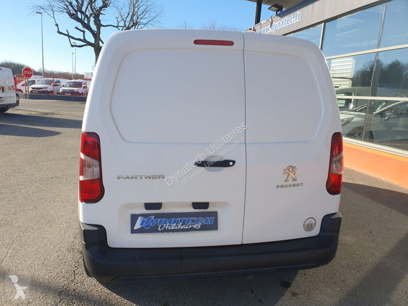 Autoutilitară Peugeot PARTNER STANDARD 650KG...