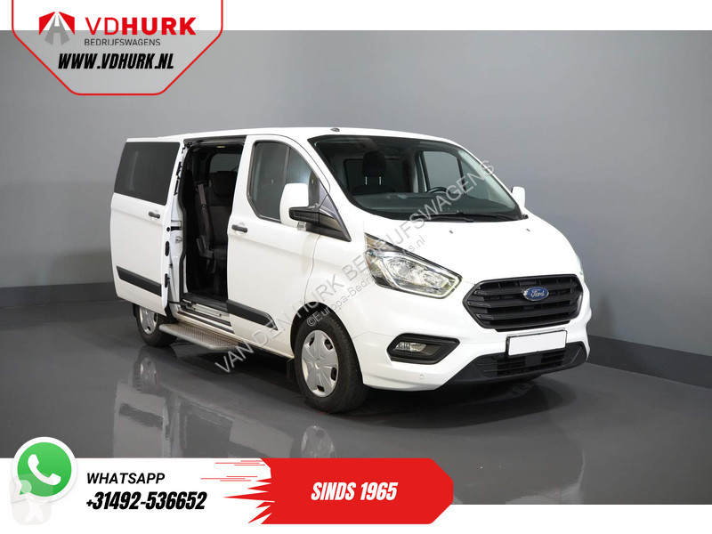 Furgoneta Ford Tourneo 2.0 TDCI € 30.182,-...