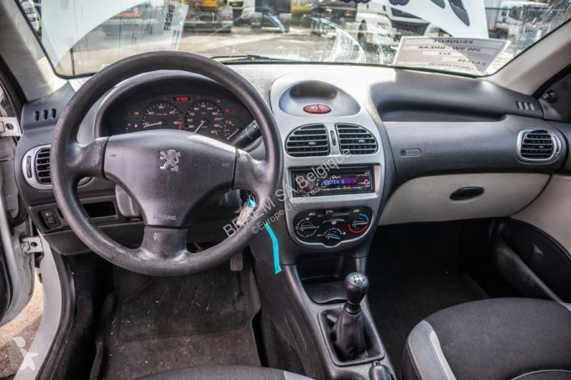 Furgoneta Peugeot SW