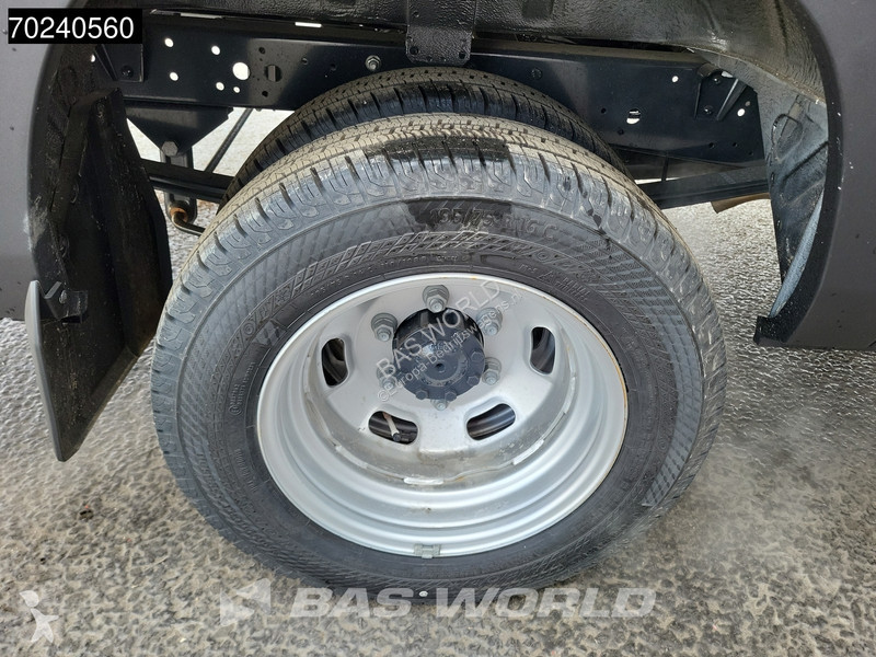 Autoutilitară Iveco 35C18 3.0L Automaat...
