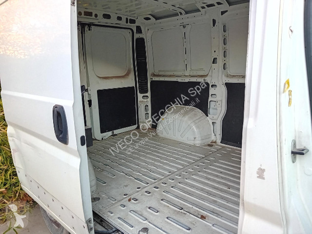 Veicolo commerciale Peugeot BOXER - MOT. NON...