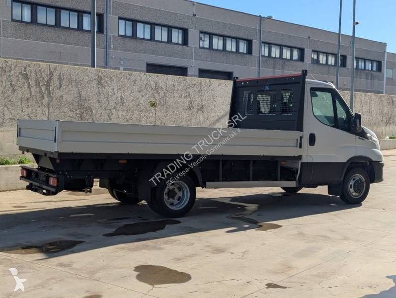 Véhicule utilitaire Iveco