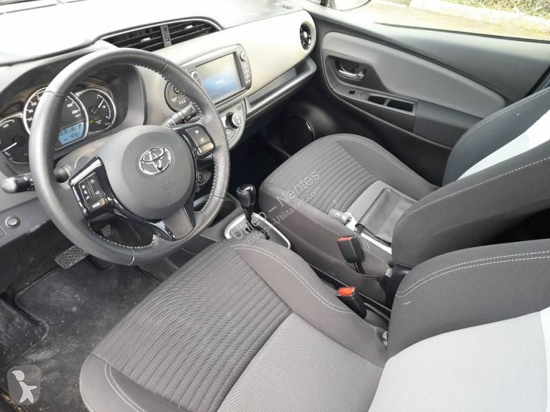 Véhicule utilitaire Toyota