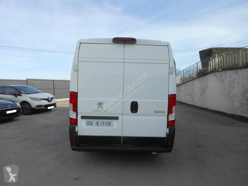 Autoutilitară Peugeot 435 L4H2 2.2 Bluehdi 140...