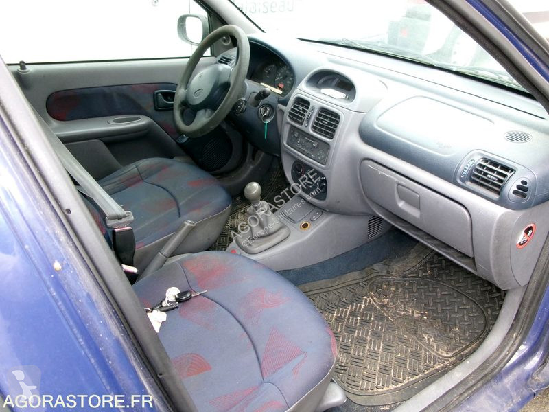 Furgoneta Renault CLIO