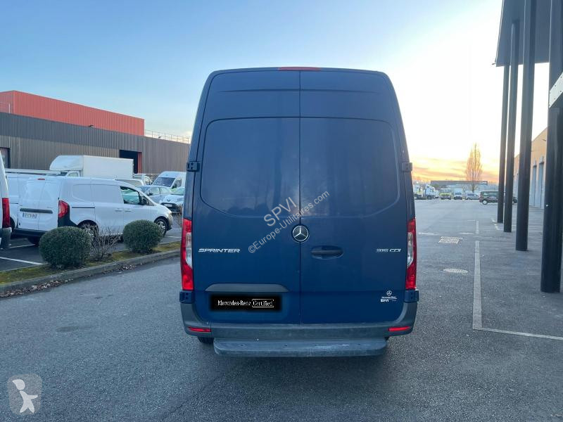 Autoutilitară Mercedes Fg 315 CDI 37 3T5 First...
