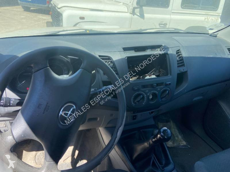 Véhicule utilitaire Toyota