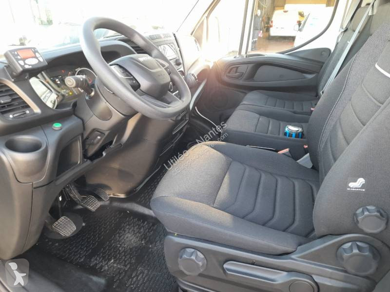 Véhicule utilitaire Iveco