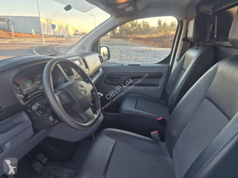 Veículo utilitário Opel
