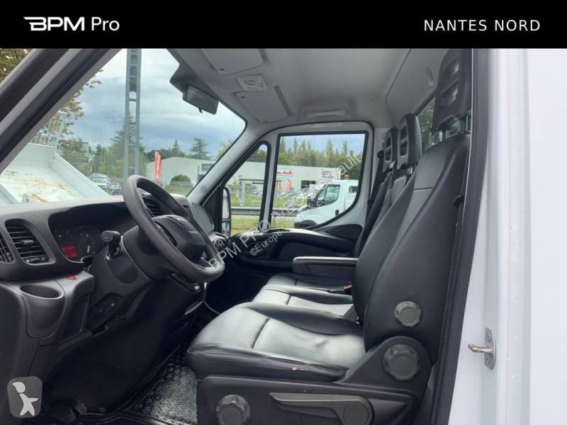 Véhicule utilitaire Iveco