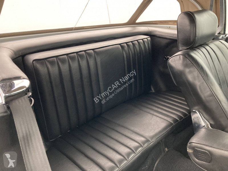 Veicolo commerciale Mercedes 450 SL