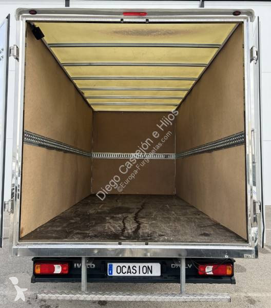 Autoutilitară Iveco