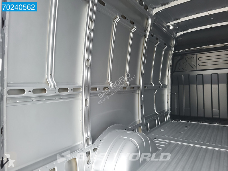 Furgoneta Iveco 35C18 3.0L Automaat 2025-Model...