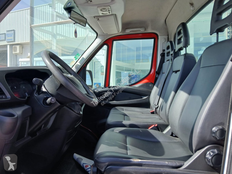 Veicolo commerciale Iveco  35C12 CAJA BASCULANTE