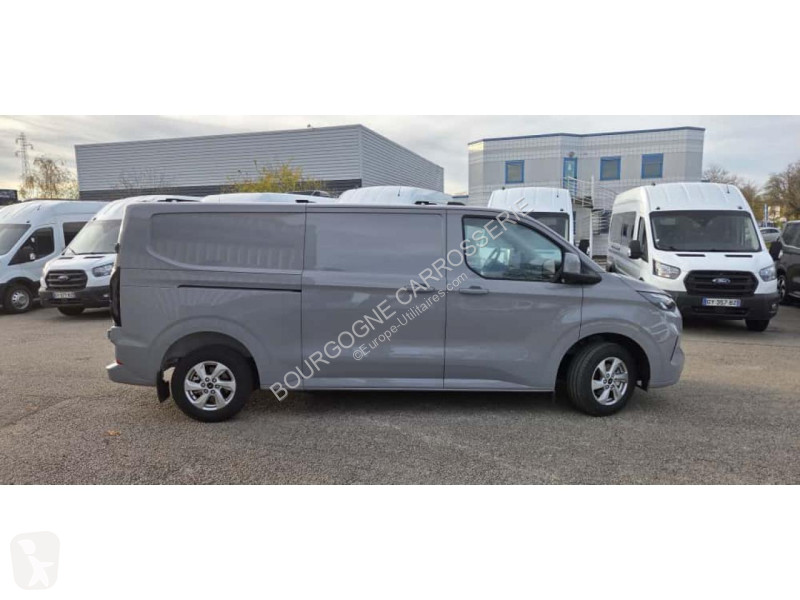 Véhicule utilitaire Ford TRANSIT CUSTOM 2.0...