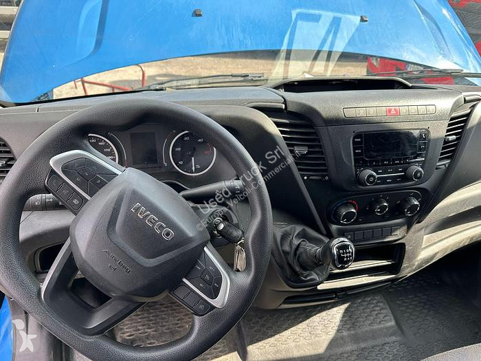 Autoutilitară Iveco  35C16