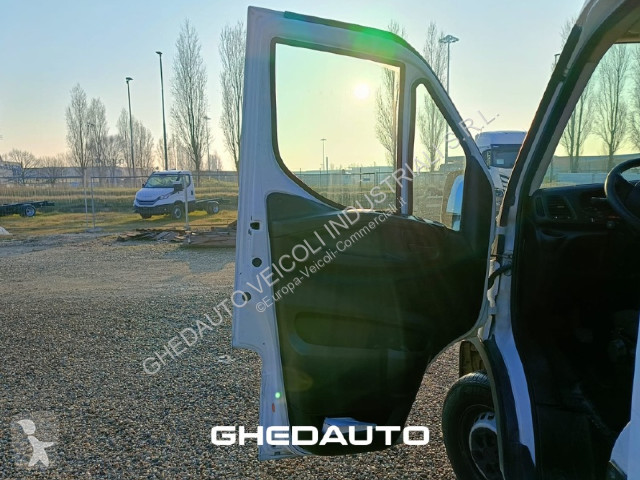 Furgoneta Iveco DAILY 35S12 V H2
