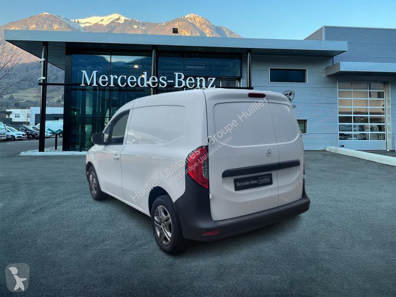 Véhicule utilitaire Mercedes 110 CDI Pro...