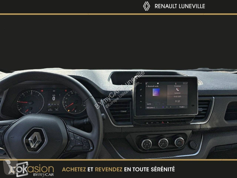 Veículo utilitário Renault TRAFIC FGN L2H2 3000...