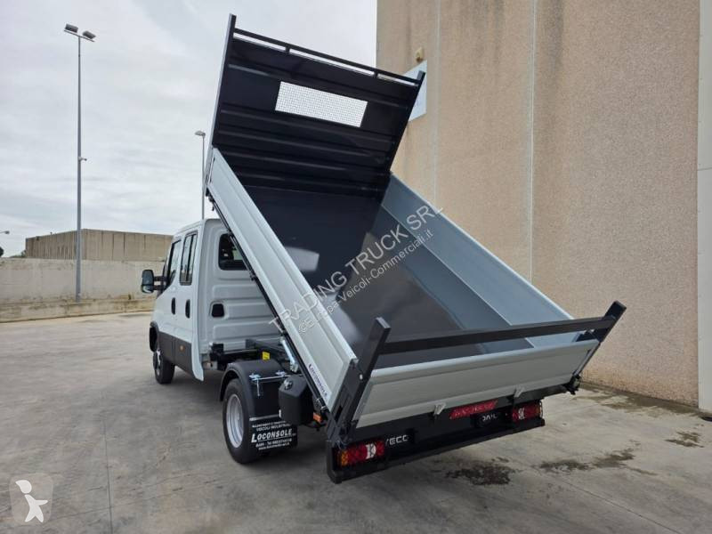 عربة نفعية Iveco