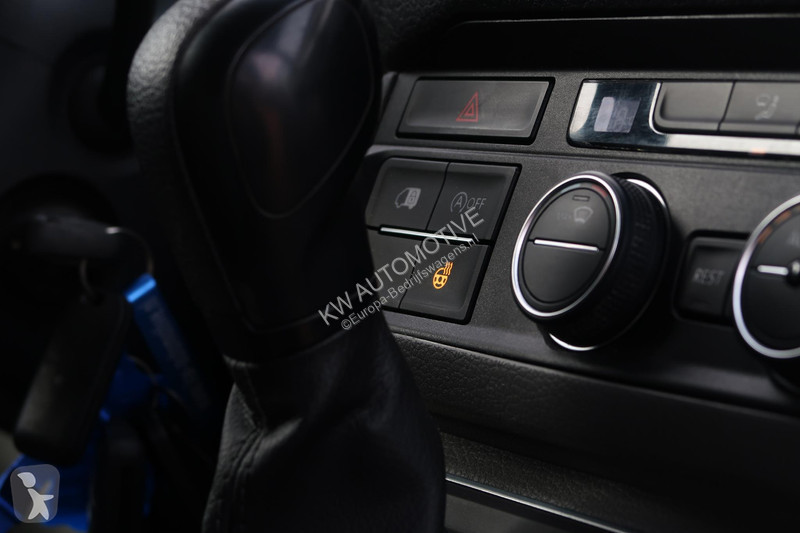 Autoutilitară MAN 35 2.0 L3H3 AUT/ CAMERA/ LED/...