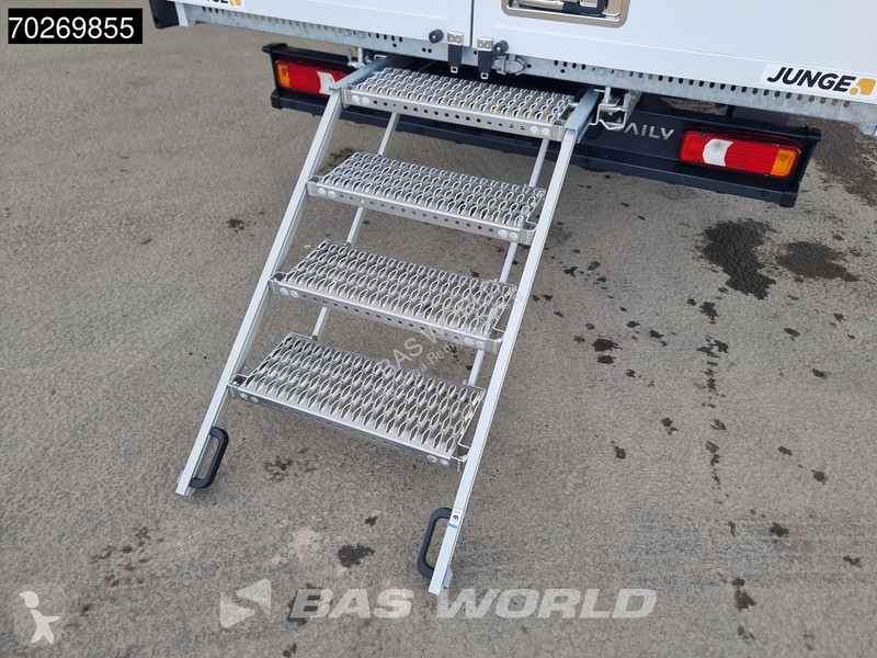 Autoutilitară Iveco 35S16 Bakwagen 2025 model...