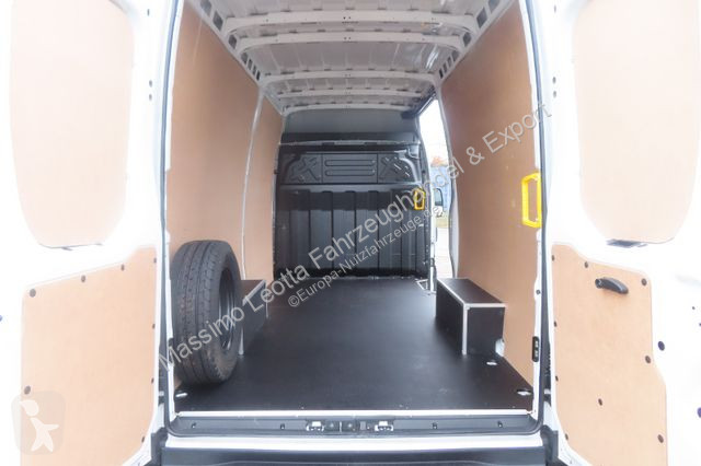 Veículo utilitário Iveco 35S14 CNG 10 X...