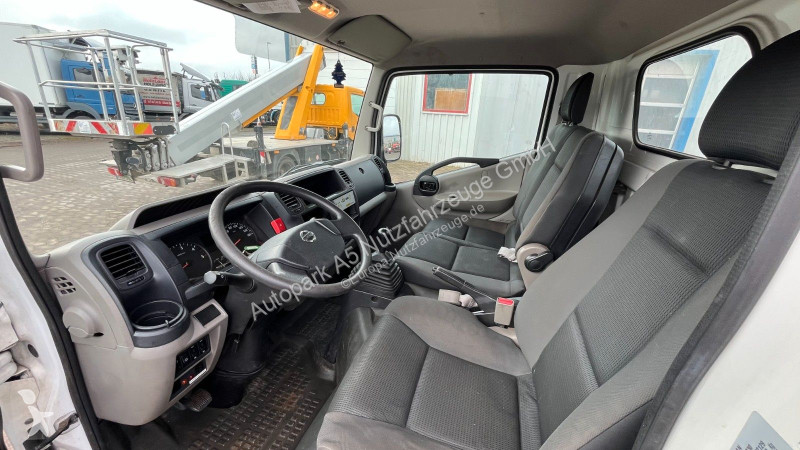 Samochód dostawczy Nissan P200A-NC Palfing...