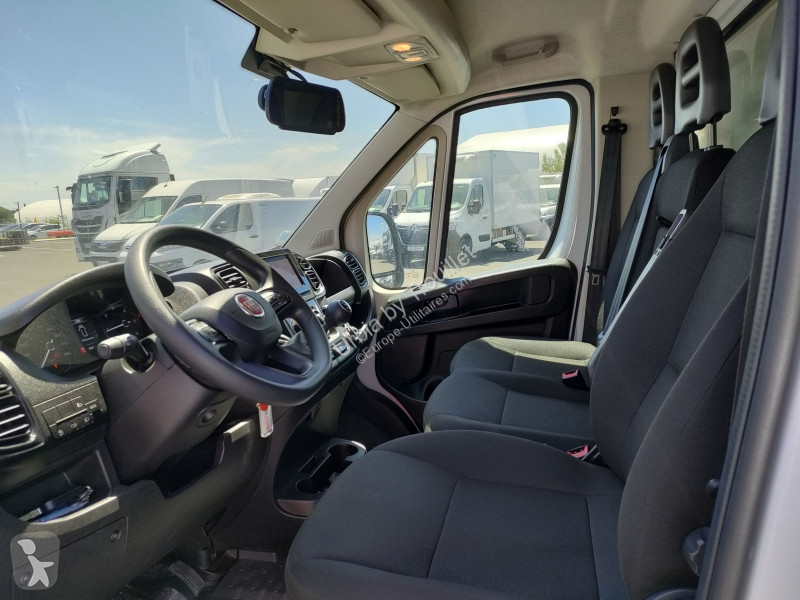 Autoutilitară Fiat 20M3 140 CV HAYON FOURGON 3.5T