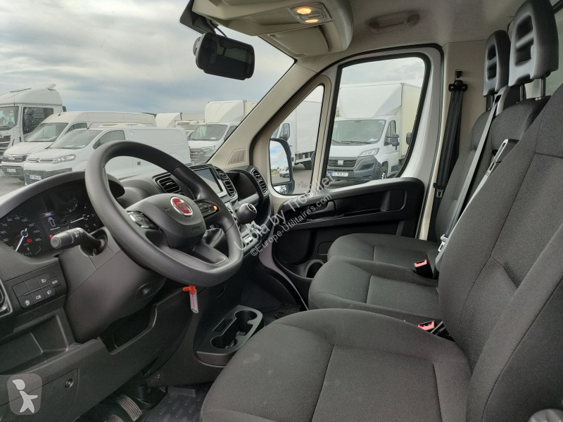 Autoutilitară Fiat 20M3 140 CV HAYON FOURGON 3.5T