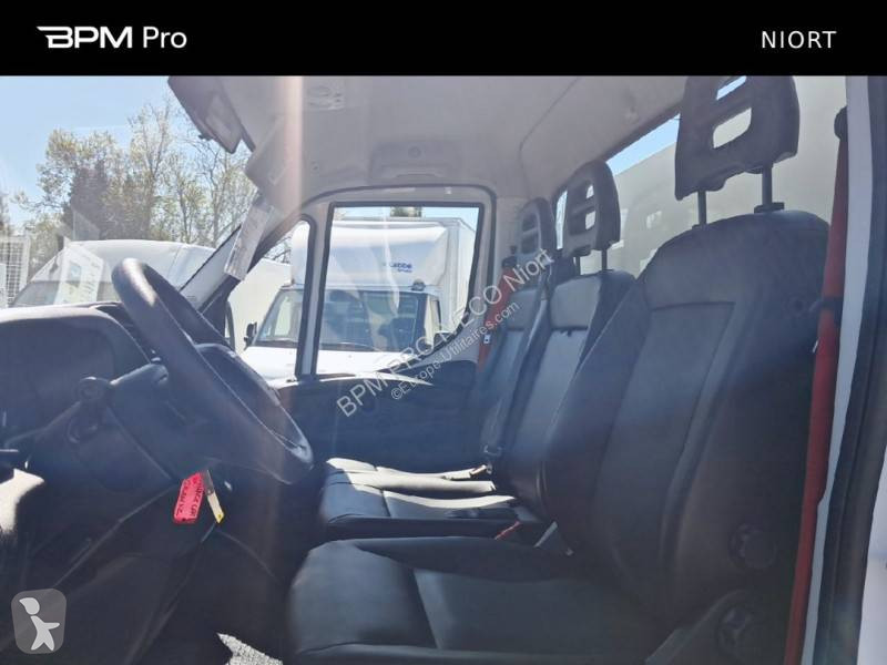 Véhicule utilitaire Iveco
