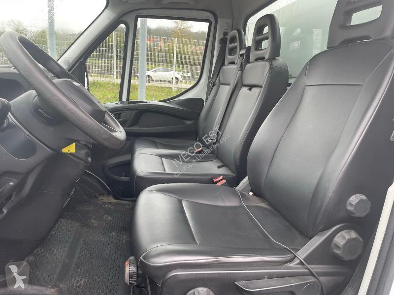 Furgoneta Iveco CCb 35C16 3.0 L - BENNE +...