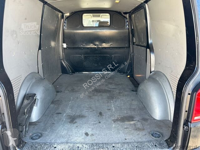 Furgoneta Volkswagen T6 - transp.28 2.0 tdi...