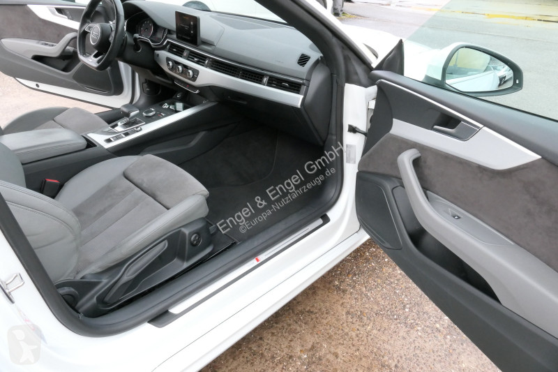 Véhicule utilitaire Audi A5 Cabriolet 40 TFSI S...