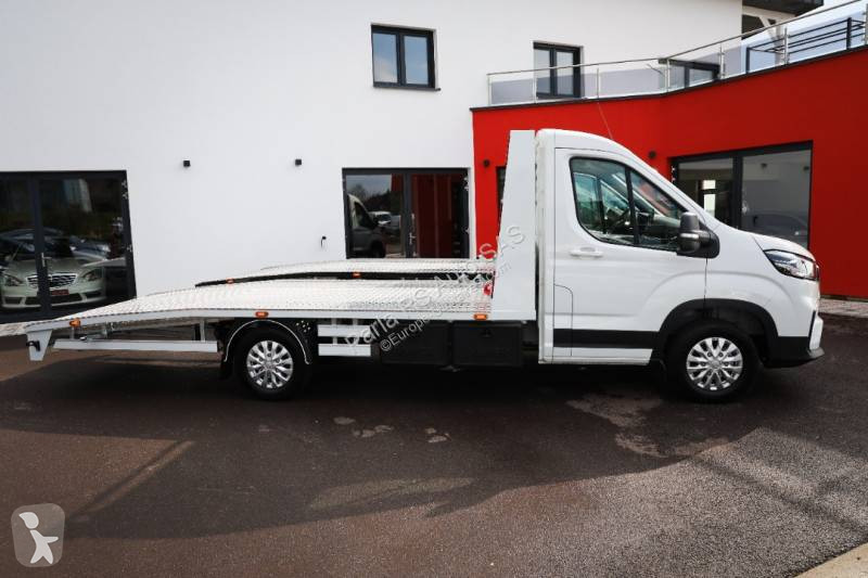 Véhicule utilitaire Maxus