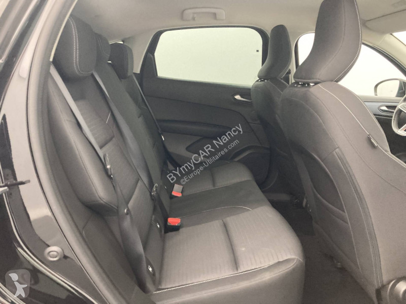Autoutilitară Renault Arkana mild hybrid 140...