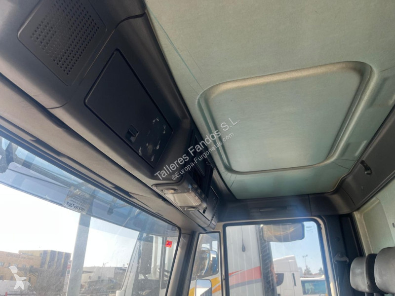 شاحنة Iveco  Eurocargo ML80E17