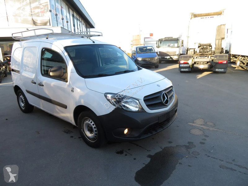 Furgoneta Mercedes 108 CDI