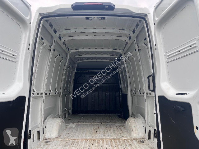 Veicolo commerciale Iveco DAILY 35S14 - 3520L
