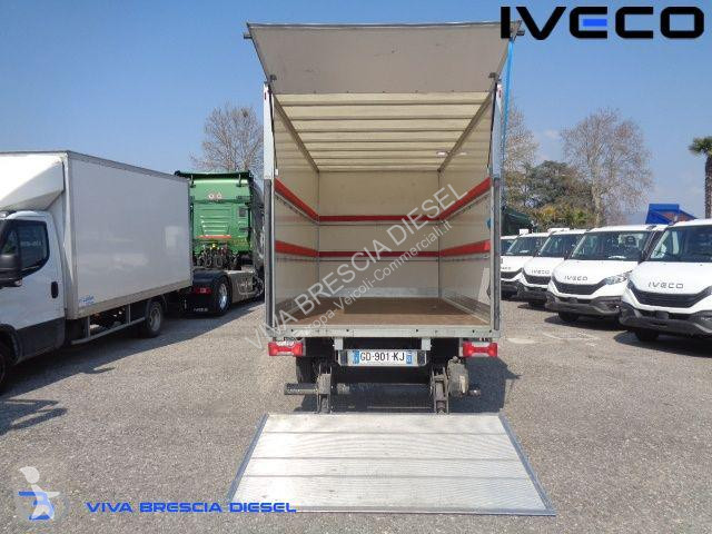 Veículo utilitário Iveco DAILY